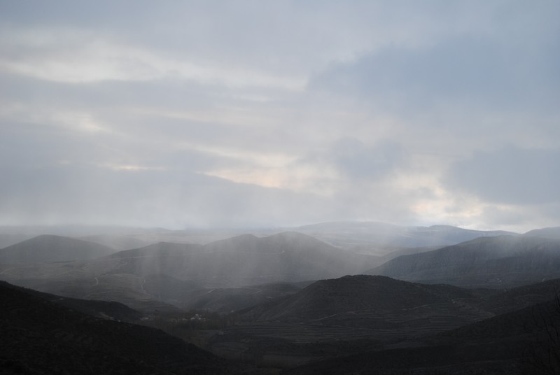 LLuvia en la montaña
Fotografía tomada desde San Felices (Soria), donde podemos observar que llueve sobre Cigudosa (Soria).
